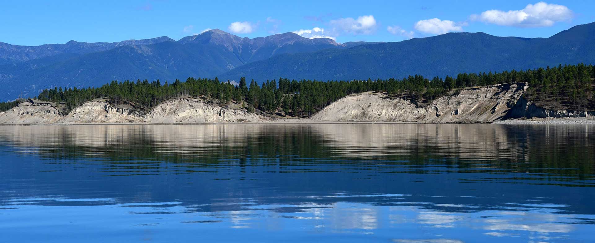Lake view of Lake Koocanusa in Eureka Montana